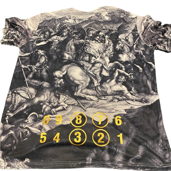 T-shirt - Picture 2 of 2